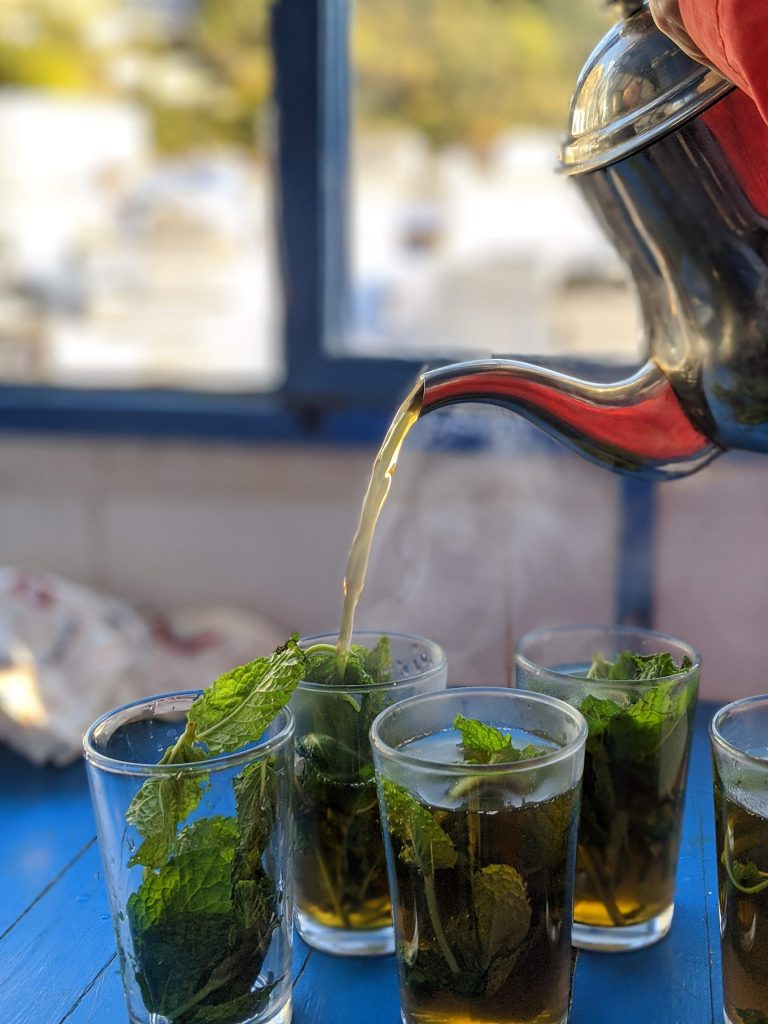 El té marroquí. Cómo prepararlo y algunas curiosidades